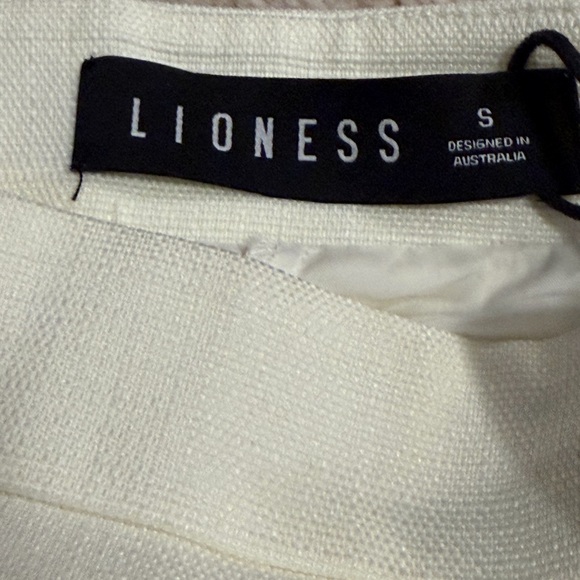 NWT Lioness Double Ruffle Mini Skort - Picture 7 of 8